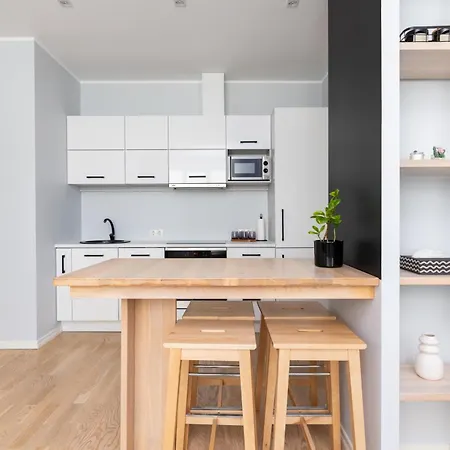 公寓 Roosikrantsi Elegant Retreat Near Old Town - Heart