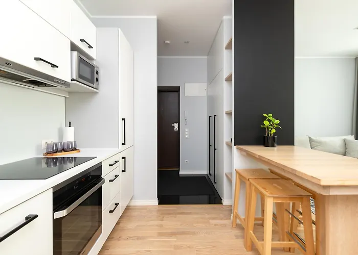 公寓 Roosikrantsi Elegant Retreat Near Old Town - Heart