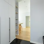 Roosikrantsi Elegant Retreat Near Old Town - Heart アパート *